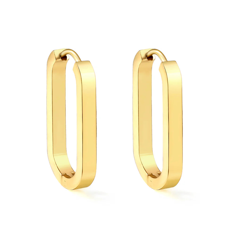 Oval ear buckle
